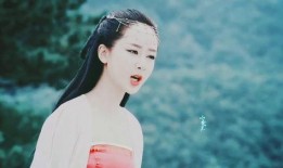 杨紫爆料王一博视频,视频揭秘明星私下互动